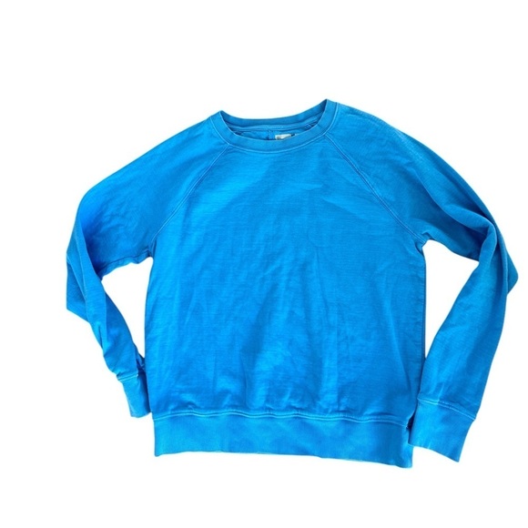 🌟Athleta Crew Necks Tank Tops & Shorts 5 piece Bundle! 4 Tops and 1 short - Picture 8 of 11